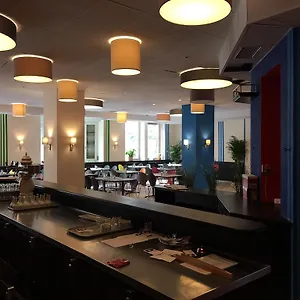 hotellátogatás